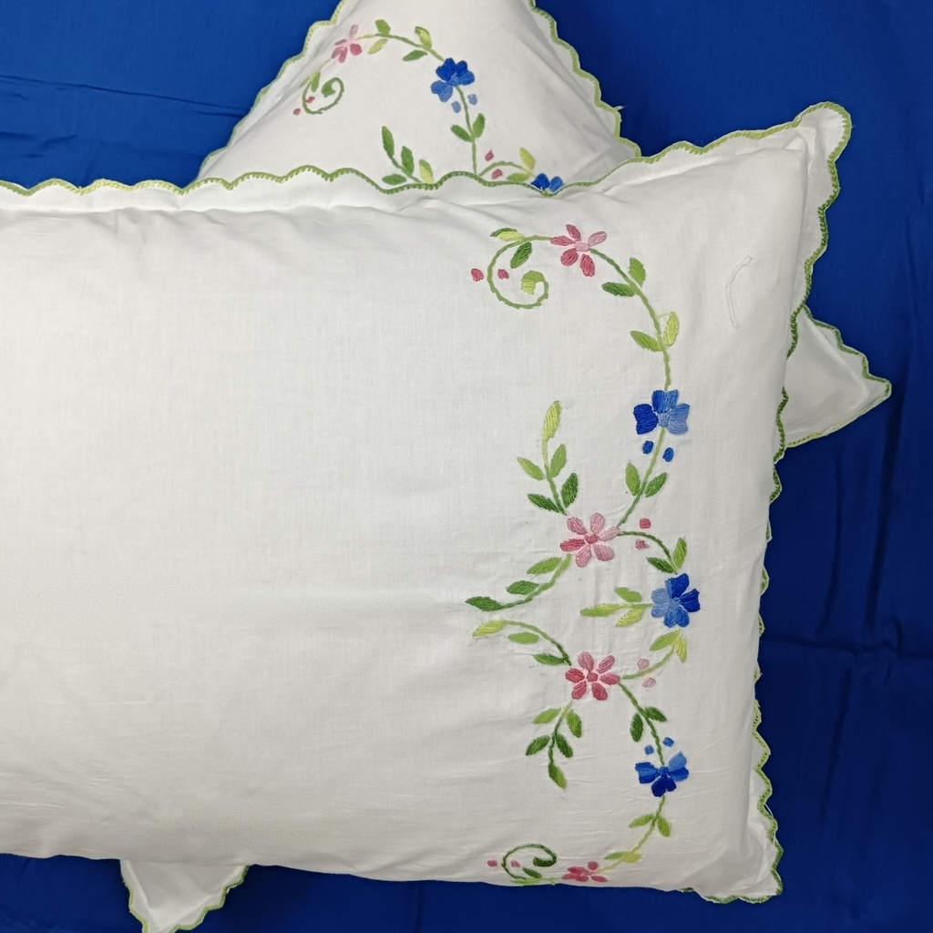 Green Scarlet Cushion Cover